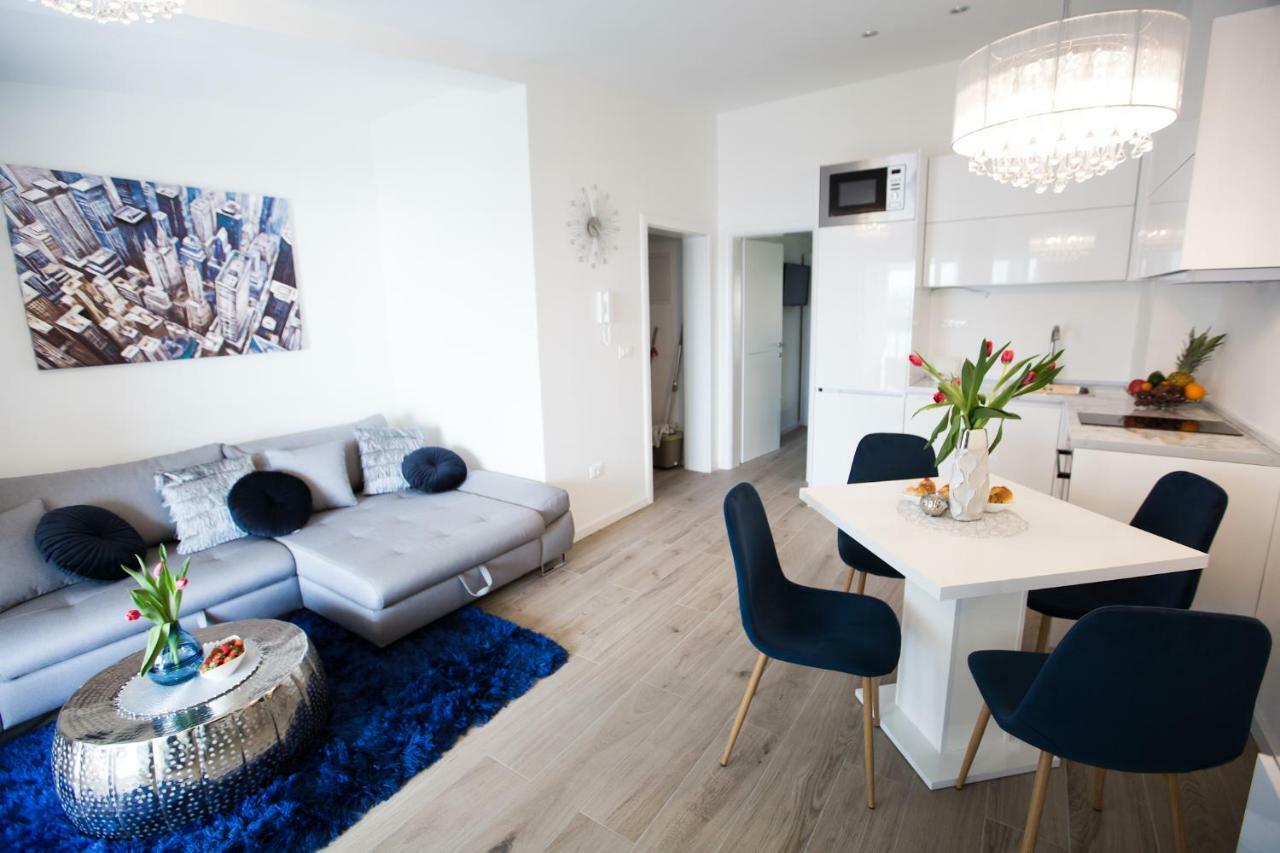 Luxury Apartments Mia Podstrana Exterior photo